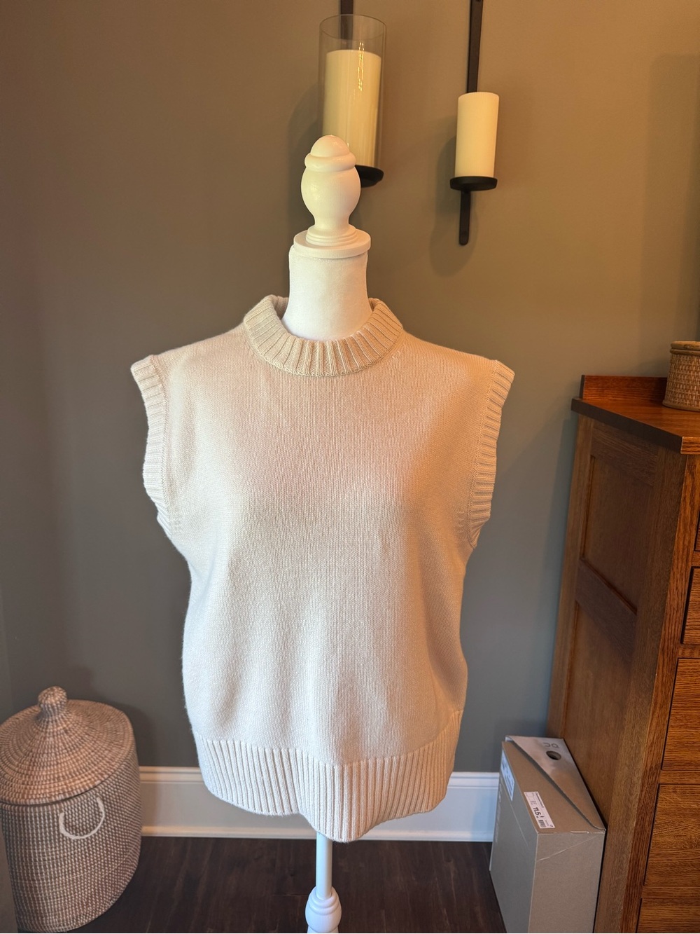 NWT Boden Cashmere Sweater Vest Cream Ivory Mock Neck Size M